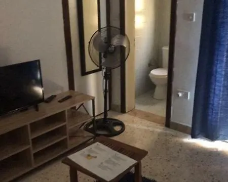 Le Malte House St. Julians בית הארחה