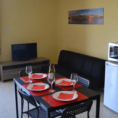 Le Malte House St. Julians 2*