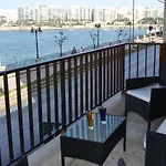 Le Malte House St. Julians ゲストハウス